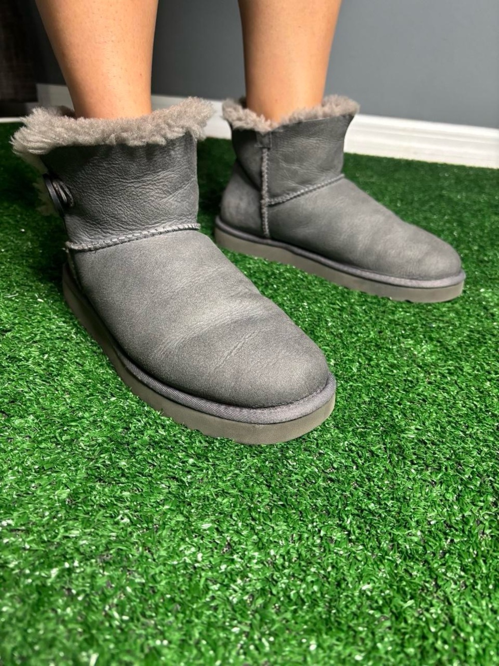 UGG Short Shearling Ankle Boots in Gray